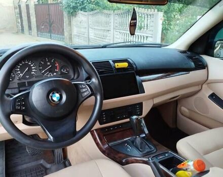 Черный БМВ Х5, объемом двигателя 2.99 л и пробегом 393 тыс. км за 11800 $, фото 2 на Automoto.ua