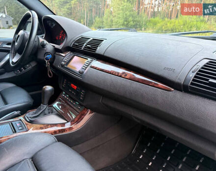Черный БМВ Х5, объемом двигателя 3 л и пробегом 358 тыс. км за 11000 $, фото 42 на Automoto.ua