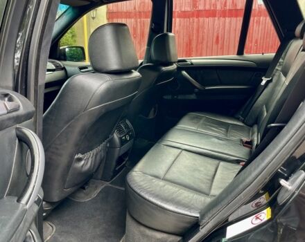 Чорний БМВ Х5, об'ємом двигуна 3 л та пробігом 340 тис. км за 9900 $, фото 6 на Automoto.ua