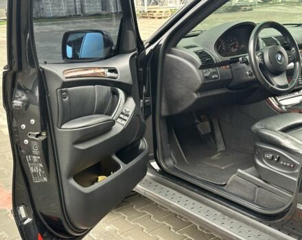 Черный БМВ Х5, объемом двигателя 4.4 л и пробегом 265 тыс. км за 11500 $, фото 6 на Automoto.ua