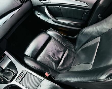 Черный БМВ Х5, объемом двигателя 3 л и пробегом 390 тыс. км за 11950 $, фото 12 на Automoto.ua