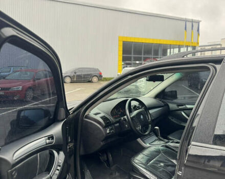 Черный БМВ Х5, объемом двигателя 4.4 л и пробегом 450 тыс. км за 7200 $, фото 12 на Automoto.ua