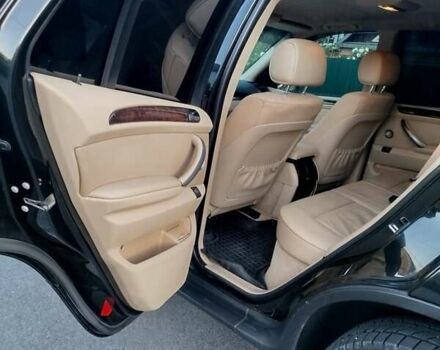 Черный БМВ Х5, объемом двигателя 2.99 л и пробегом 393 тыс. км за 11800 $, фото 6 на Automoto.ua