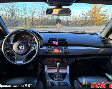 Черный БМВ Х5, объемом двигателя 3 л и пробегом 360 тыс. км за 12750 $, фото 8 на Automoto.ua