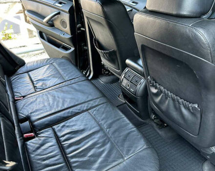 Черный БМВ Х5, объемом двигателя 3 л и пробегом 140 тыс. км за 10500 $, фото 5 на Automoto.ua