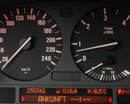 Черный БМВ Х5, объемом двигателя 0 л и пробегом 250 тыс. км за 3500 $, фото 9 на Automoto.ua