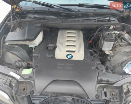 Чорний БМВ Х5, об'ємом двигуна 2.98 л та пробігом 193 тис. км за 6700 $, фото 15 на Automoto.ua