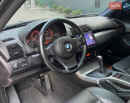 Черный БМВ Х5, объемом двигателя 3 л и пробегом 394 тыс. км за 11650 $, фото 20 на Automoto.ua