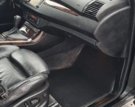 Черный БМВ Х5, объемом двигателя 3 л и пробегом 270 тыс. км за 2130 $, фото 6 на Automoto.ua