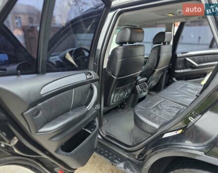 Черный БМВ Х5, объемом двигателя 4.4 л и пробегом 430 тыс. км за 6900 $, фото 20 на Automoto.ua