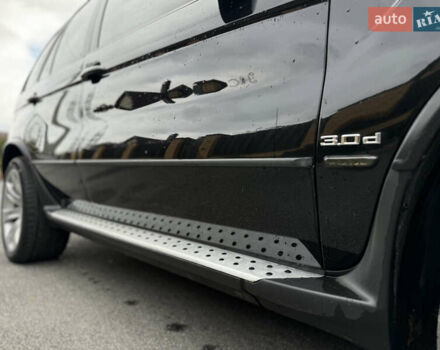 Чорний БМВ Х5, об'ємом двигуна 3 л та пробігом 375 тис. км за 13500 $, фото 51 на Automoto.ua