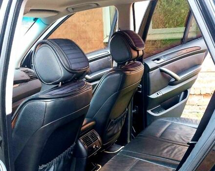 Черный БМВ Х5, объемом двигателя 3 л и пробегом 260 тыс. км за 9600 $, фото 5 на Automoto.ua