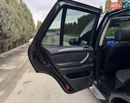 Черный БМВ Х5, объемом двигателя 3 л и пробегом 340 тыс. км за 10850 $, фото 12 на Automoto.ua