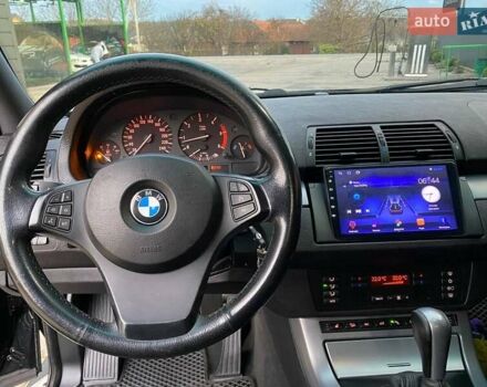 Черный БМВ Х5, объемом двигателя 3 л и пробегом 394 тыс. км за 11650 $, фото 22 на Automoto.ua