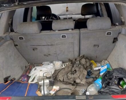 Черный БМВ Х5, объемом двигателя 3 л и пробегом 279 тыс. км за 3000 $, фото 7 на Automoto.ua