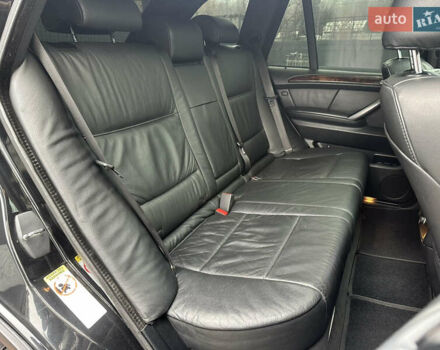 Черный БМВ Х5, объемом двигателя 4.4 л и пробегом 265 тыс. км за 10000 $, фото 44 на Automoto.ua