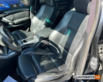 Черный БМВ Х5, объемом двигателя 3 л и пробегом 275 тыс. км за 11600 $, фото 7 на Automoto.ua