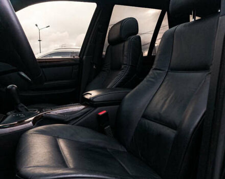 Черный БМВ Х5, объемом двигателя 3 л и пробегом 380 тыс. км за 15300 $, фото 42 на Automoto.ua