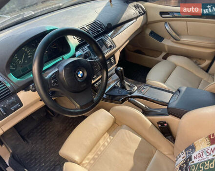 Черный БМВ Х5, объемом двигателя 2.99 л и пробегом 335 тыс. км за 11500 $, фото 4 на Automoto.ua