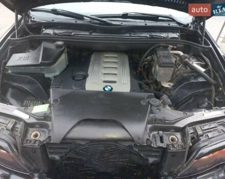 Черный БМВ Х5, объемом двигателя 3 л и пробегом 331 тыс. км за 12500 $, фото 39 на Automoto.ua