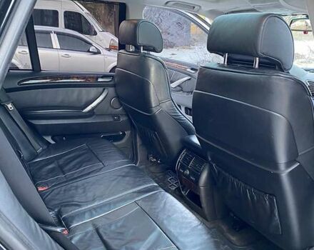 Черный БМВ Х5, объемом двигателя 4.4 л и пробегом 319 тыс. км за 9200 $, фото 17 на Automoto.ua
