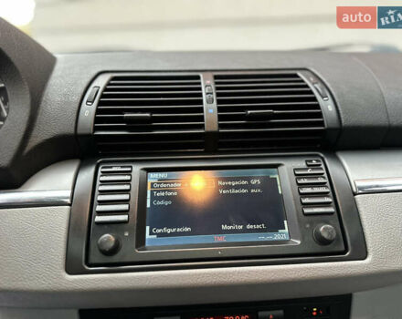 Чорний БМВ Х5, об'ємом двигуна 3 л та пробігом 304 тис. км за 10350 $, фото 54 на Automoto.ua