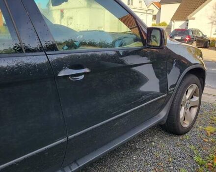 Черный БМВ Х5, объемом двигателя 3 л и пробегом 370 тыс. км за 11500 $, фото 7 на Automoto.ua