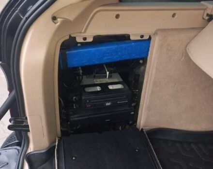 Черный БМВ Х5, объемом двигателя 3 л и пробегом 331 тыс. км за 12500 $, фото 28 на Automoto.ua