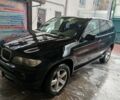 Черный БМВ Х5, объемом двигателя 3 л и пробегом 300 тыс. км за 4300 $, фото 1 на Automoto.ua