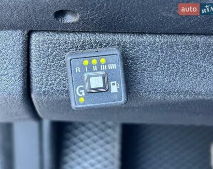 Черный БМВ Х5, объемом двигателя 4.4 л и пробегом 311 тыс. км за 9500 $, фото 16 на Automoto.ua