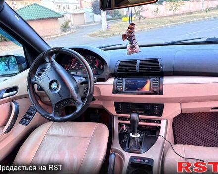 Черный БМВ Х5, объемом двигателя 3 л и пробегом 290 тыс. км за 10800 $, фото 8 на Automoto.ua