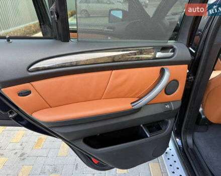 Черный БМВ Х5, объемом двигателя 3 л и пробегом 342 тыс. км за 13500 $, фото 14 на Automoto.ua