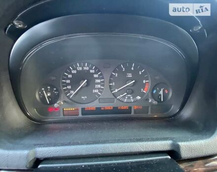 Черный БМВ Х5, объемом двигателя 4.4 л и пробегом 319 тыс. км за 9200 $, фото 18 на Automoto.ua