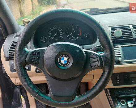 Черный БМВ Х5, объемом двигателя 2.99 л и пробегом 335 тыс. км за 11500 $, фото 6 на Automoto.ua