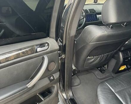 Чорний БМВ Х5, об'ємом двигуна 3 л та пробігом 400 тис. км за 13000 $, фото 13 на Automoto.ua