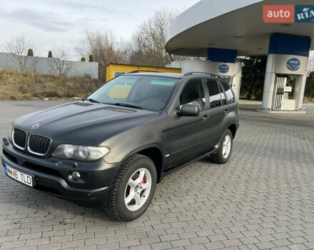 Чорний БМВ Х5, об'ємом двигуна 3 л та пробігом 300 тис. км за 4999 $, фото 1 на Automoto.ua