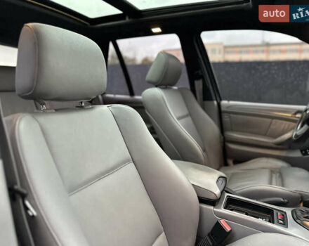 Чорний БМВ Х5, об'ємом двигуна 3 л та пробігом 304 тис. км за 10350 $, фото 61 на Automoto.ua