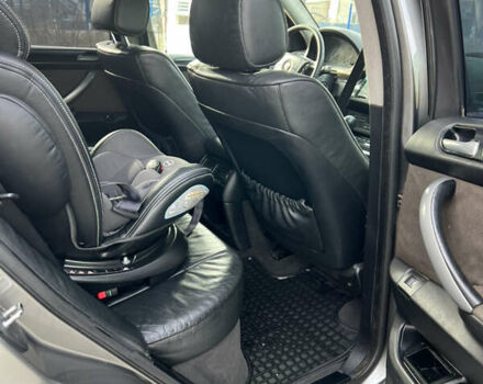 Чорний БМВ Х5, об'ємом двигуна 3 л та пробігом 300 тис. км за 4999 $, фото 22 на Automoto.ua
