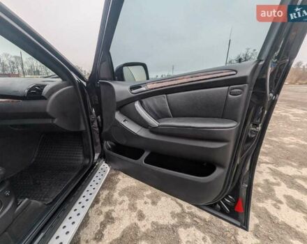 Черный БМВ Х5, объемом двигателя 2.99 л и пробегом 349 тыс. км за 12400 $, фото 18 на Automoto.ua