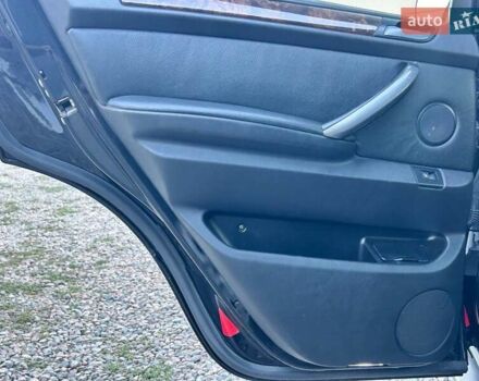 Черный БМВ Х5, объемом двигателя 4.4 л и пробегом 311 тыс. км за 9500 $, фото 28 на Automoto.ua