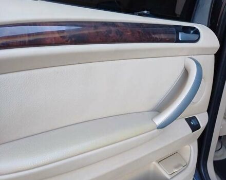 Черный БМВ Х5, объемом двигателя 3 л и пробегом 280 тыс. км за 14700 $, фото 62 на Automoto.ua