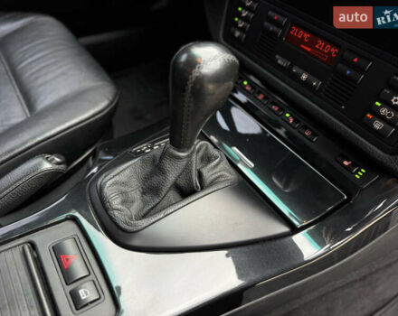 Черный БМВ Х5, объемом двигателя 3 л и пробегом 263 тыс. км за 12999 $, фото 64 на Automoto.ua
