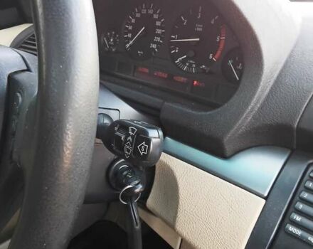 Черный БМВ Х5, объемом двигателя 3 л и пробегом 462 тыс. км за 12900 $, фото 93 на Automoto.ua