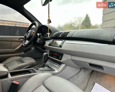 Чорний БМВ Х5, об'ємом двигуна 3 л та пробігом 304 тис. км за 10350 $, фото 59 на Automoto.ua