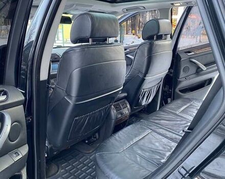 Черный БМВ Х5, объемом двигателя 4.4 л и пробегом 319 тыс. км за 9200 $, фото 16 на Automoto.ua