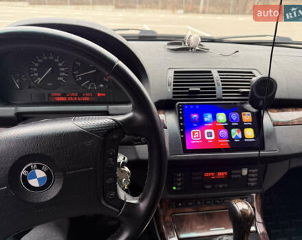 Черный БМВ Х5, объемом двигателя 4.4 л и пробегом 375 тыс. км за 10300 $, фото 11 на Automoto.ua