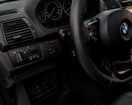 Черный БМВ Х5, объемом двигателя 3 л и пробегом 380 тыс. км за 15300 $, фото 30 на Automoto.ua