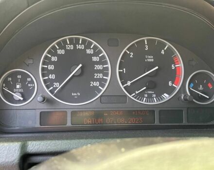 Чорний БМВ Х5, об'ємом двигуна 3 л та пробігом 326 тис. км за 14000 $, фото 6 на Automoto.ua