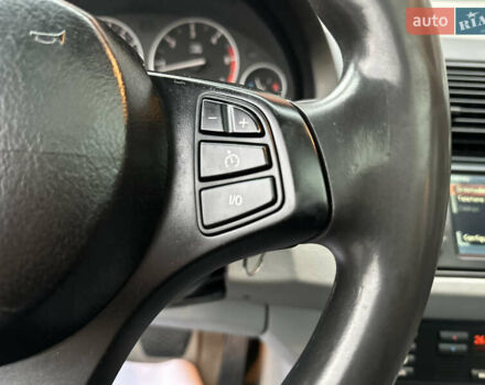 Чорний БМВ Х5, об'ємом двигуна 3 л та пробігом 304 тис. км за 10350 $, фото 46 на Automoto.ua