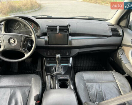 Чорний БМВ Х5, об'ємом двигуна 3 л та пробігом 300 тис. км за 4999 $, фото 24 на Automoto.ua